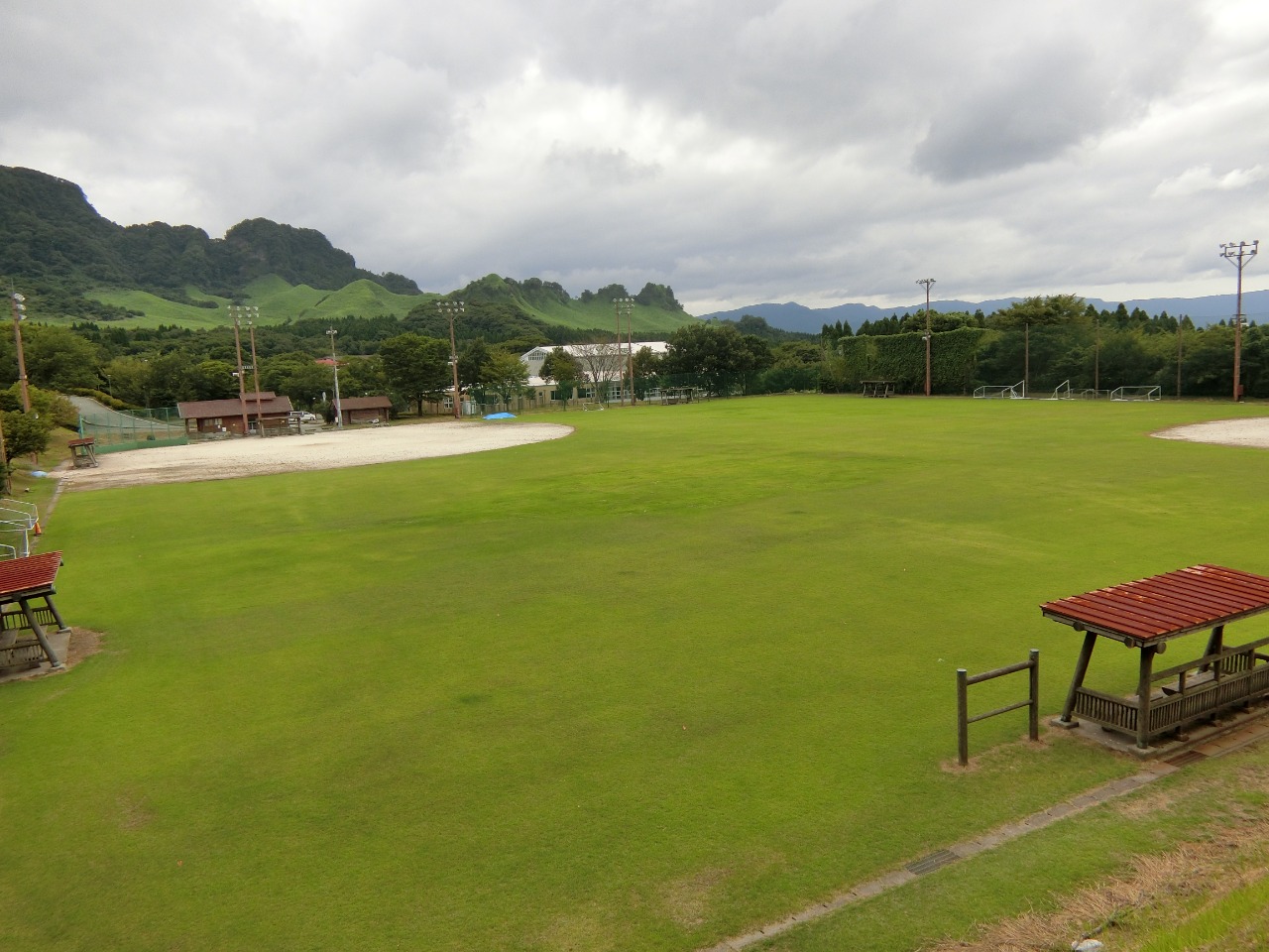 高森町民グラウンドの写真